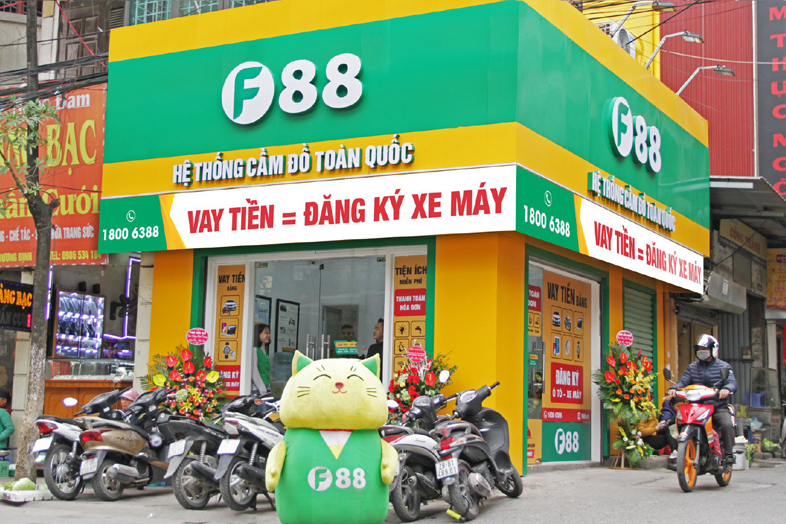 Rapid expansion <br> to Ho Chi minh city with 28 new branches  in 2019