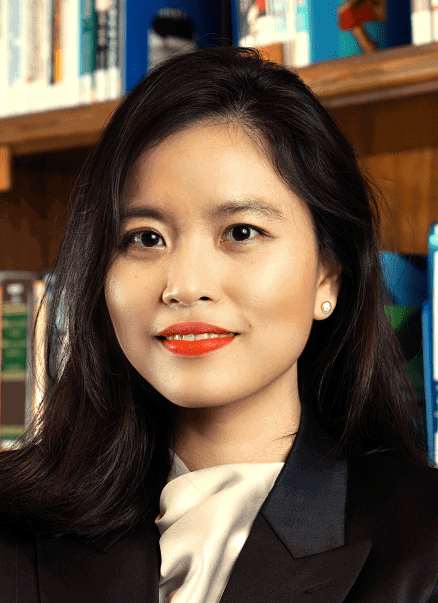 Ellie Trang Ngo - Associate - Investment team