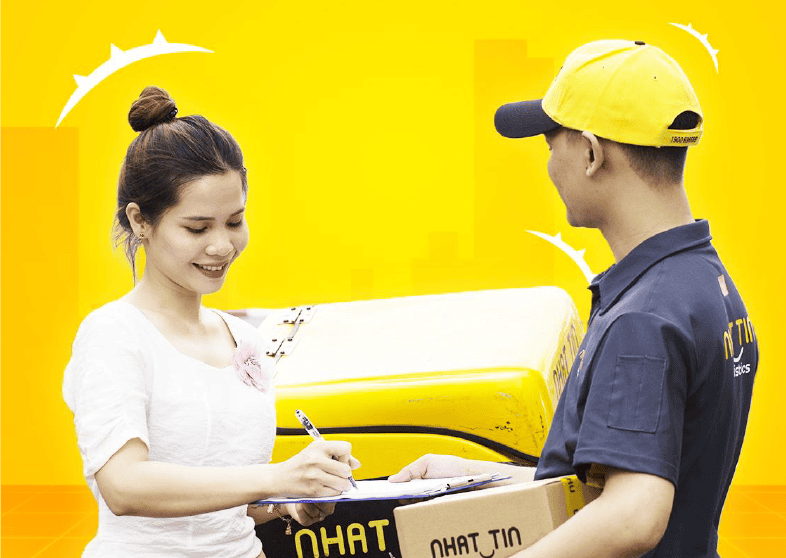Doanh thu từ <br> khách hàng mới tăng 53% so với cùng kỳ <br> trong quý 2/2020