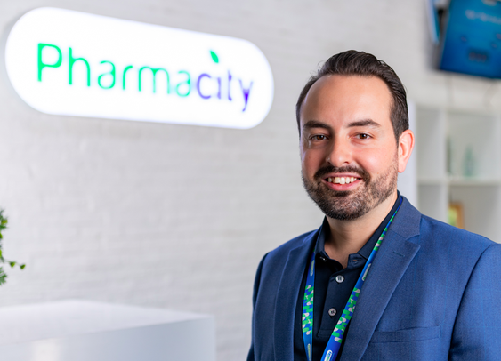 Ông Chris Blank - CEO của Pharmacity