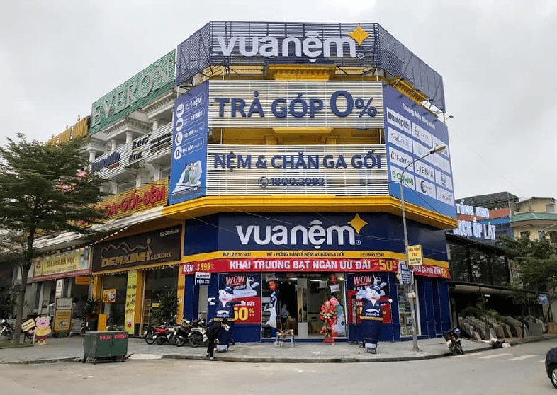 Mở 13 cửa hàng mới