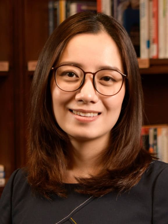 Chu Thuy Trang - Associate - Investment team