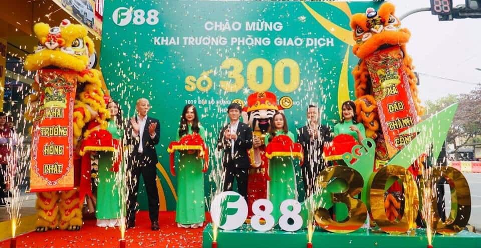 Khai trương phòng giao dịch thứ 300 vào Tháng 12/2020