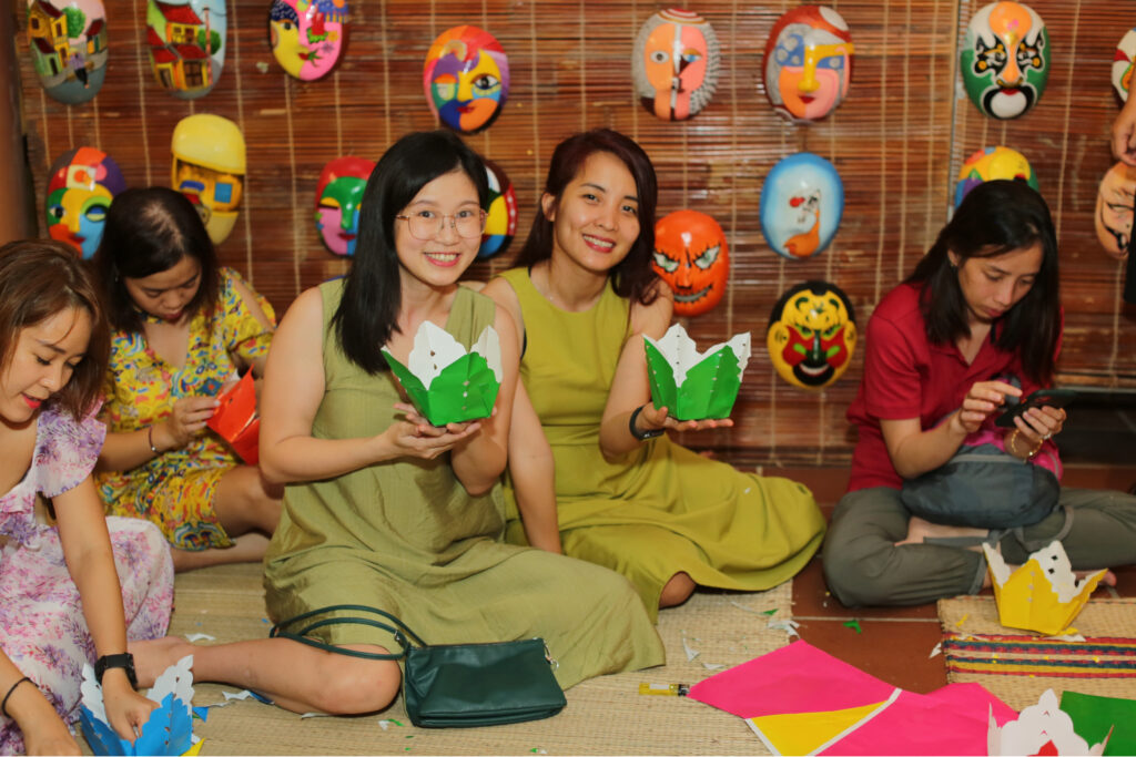 Lantern Making Workshops In Hoi An