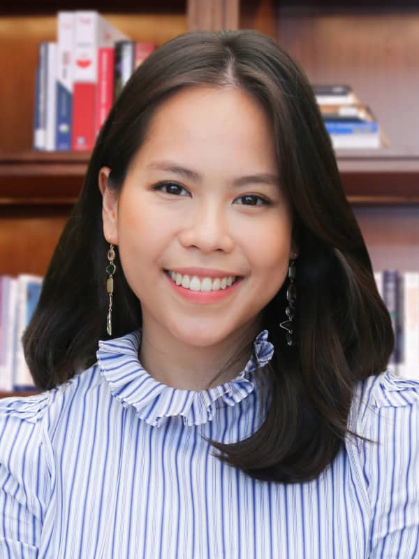 Investment team Ngoc Han thumbnail